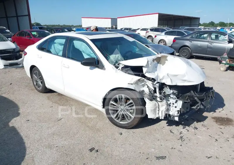 2017 Toyota CAMRY фото