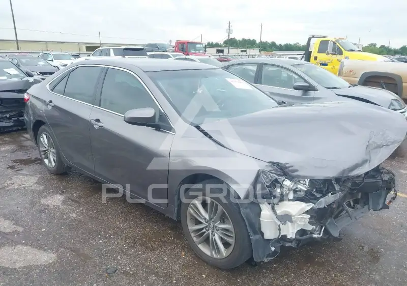 2017 Toyota CAMRY фото