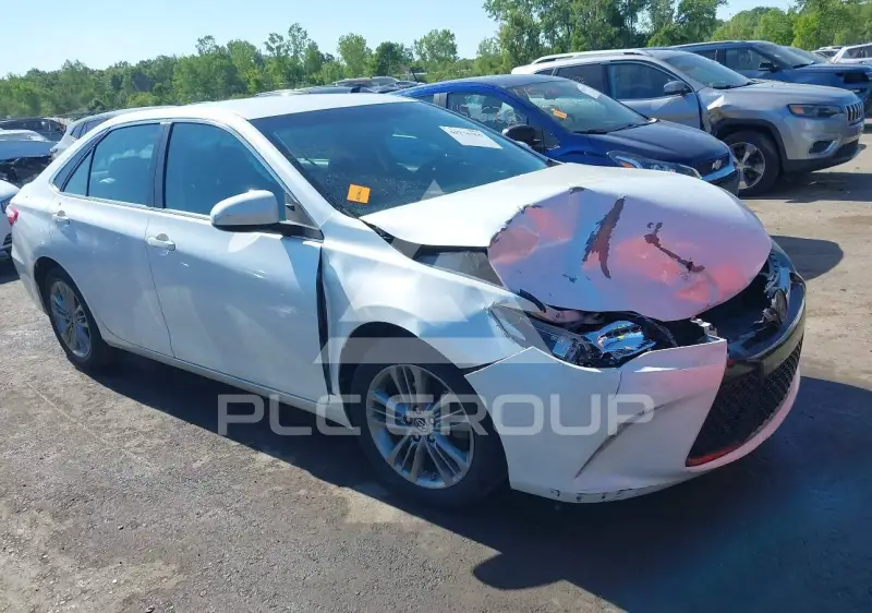 2017 Toyota CAMRY фото