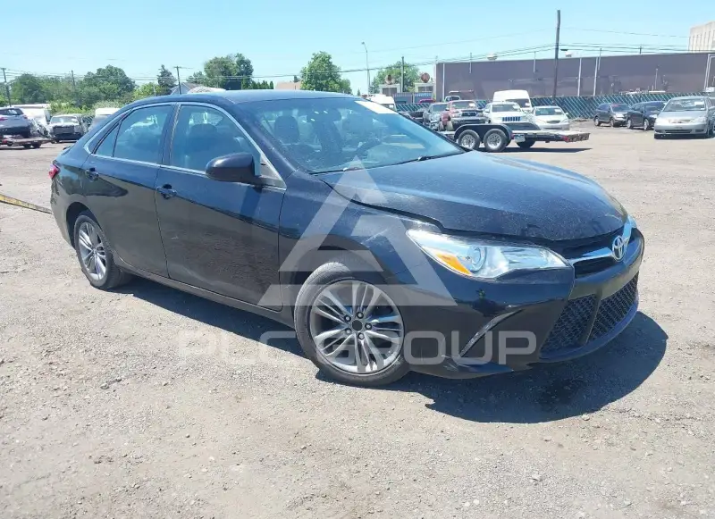 2017 Toyota CAMRY фото
