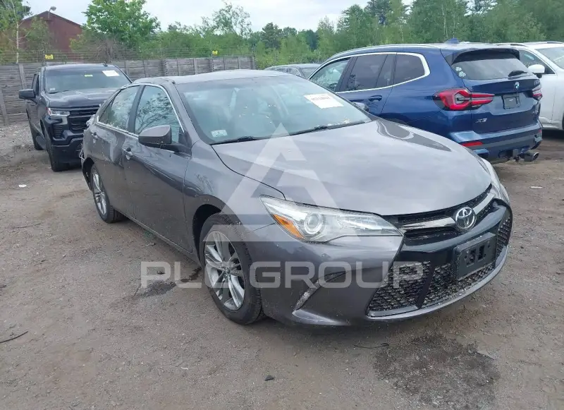 2017 Toyota CAMRY фото