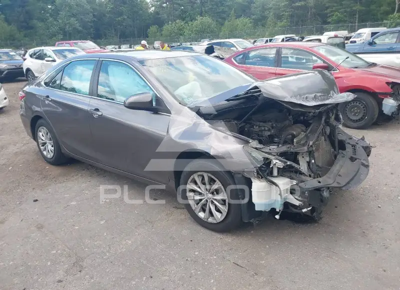 2017 Toyota CAMRY фото