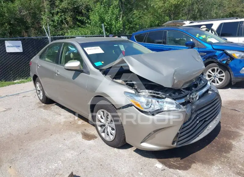 2017 Toyota CAMRY фото