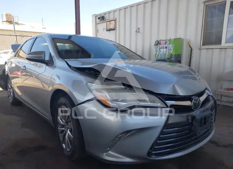 2017 Toyota CAMRY фото