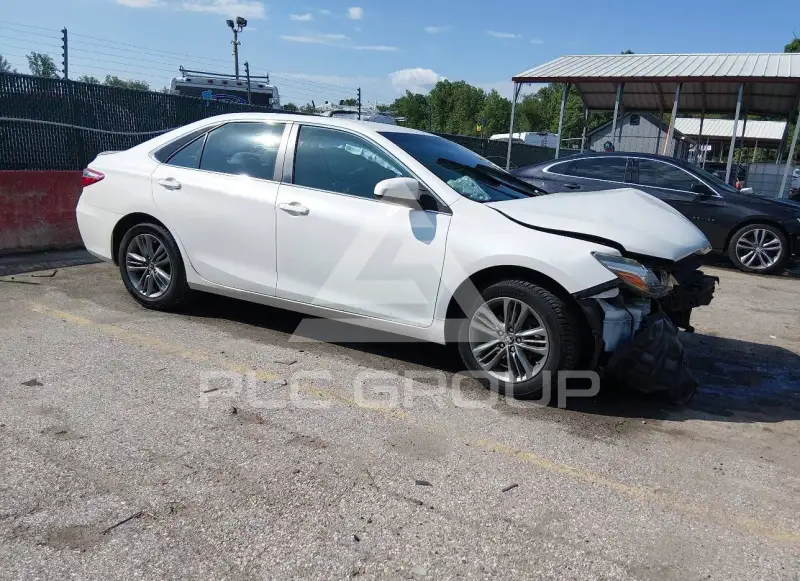 2017 Toyota CAMRY фото