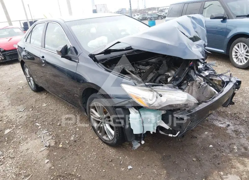 2017 Toyota CAMRY фото