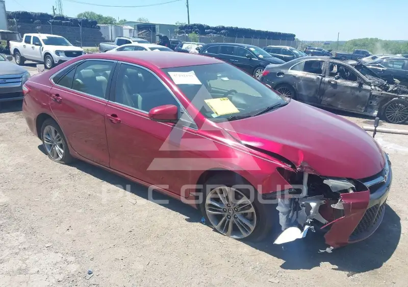 2017 Toyota CAMRY фото