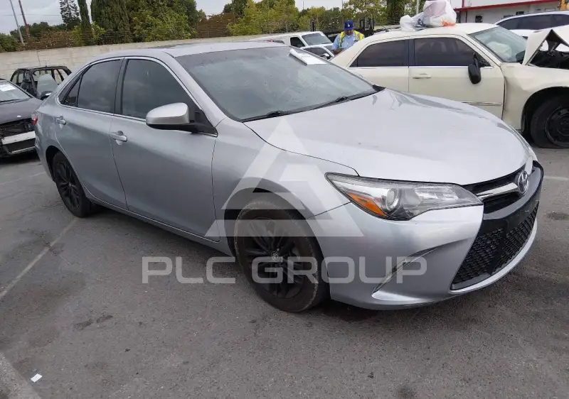 2017 Toyota CAMRY фото