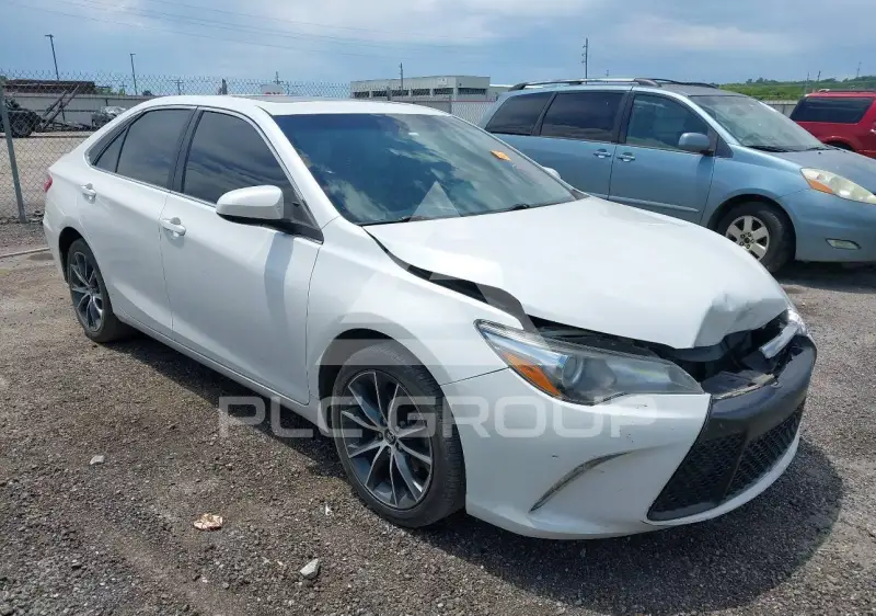 2017 Toyota CAMRY фото