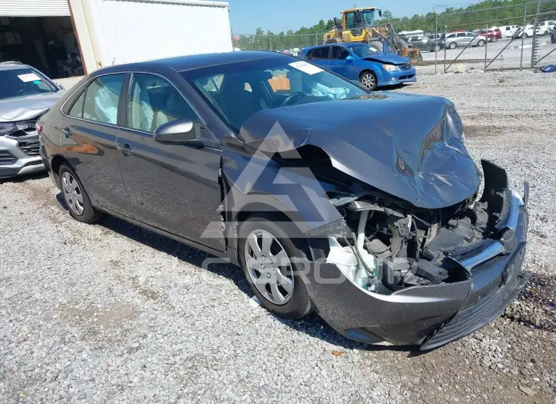 2017 Toyota CAMRY фото