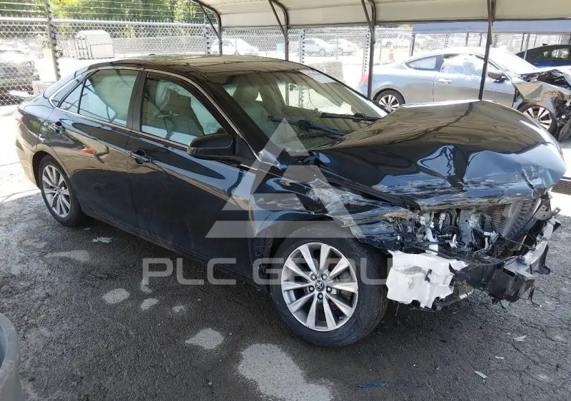 2017 Toyota CAMRY фото