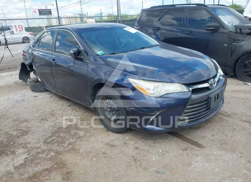 2017 Toyota CAMRY фото