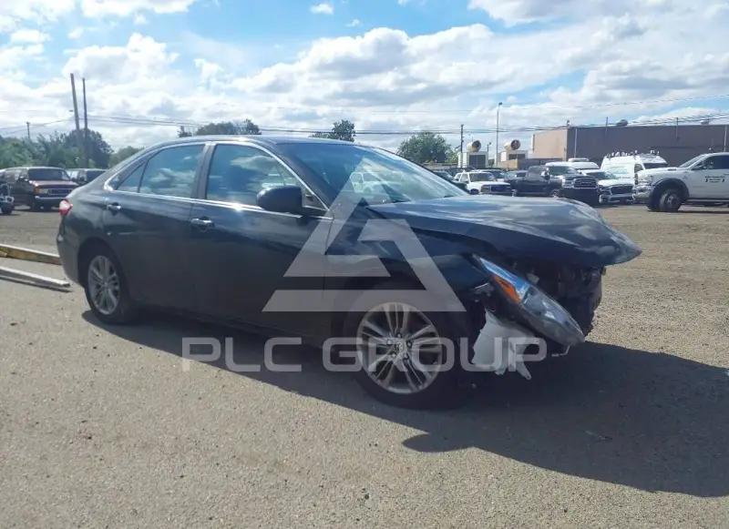 2017 Toyota CAMRY фото