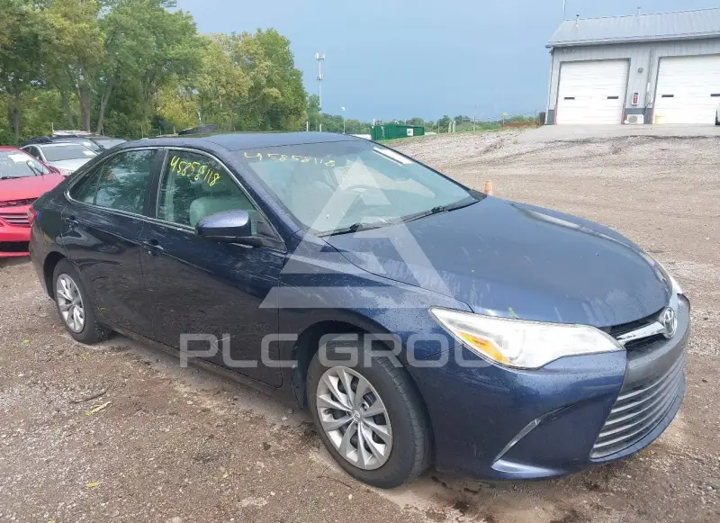 2017 Toyota CAMRY фото
