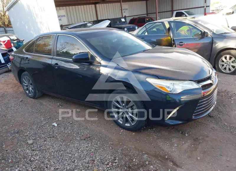 2017 Toyota CAMRY фото