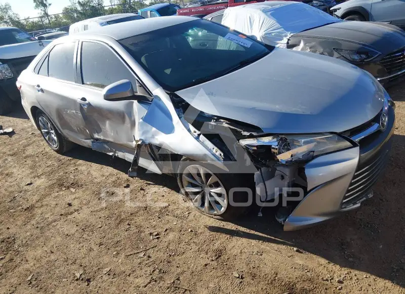 2017 Toyota CAMRY фото