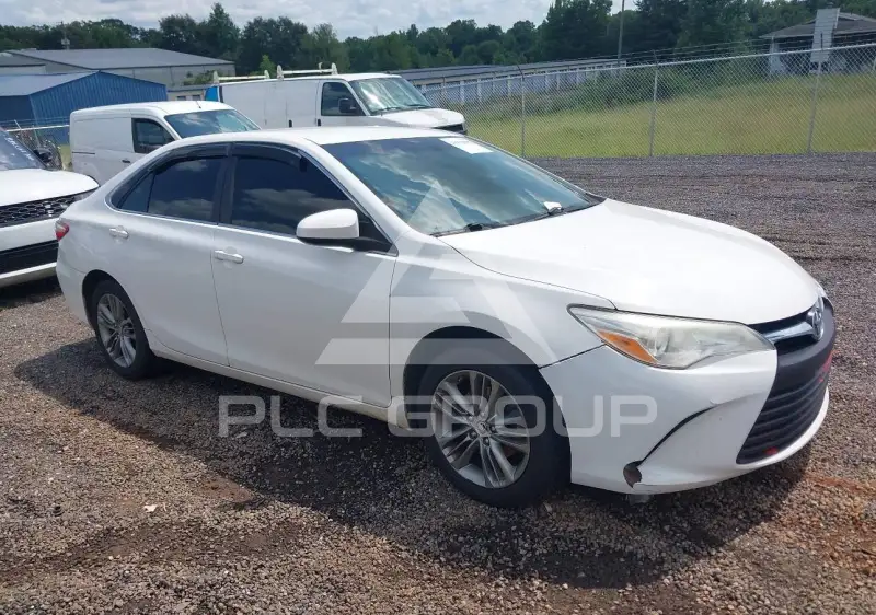 2017 Toyota CAMRY фото