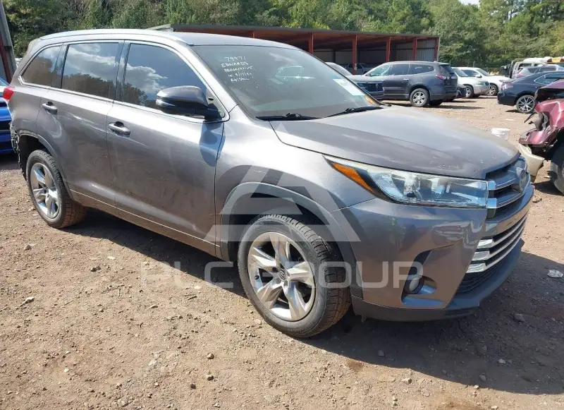 2017 Toyota Highlander фото