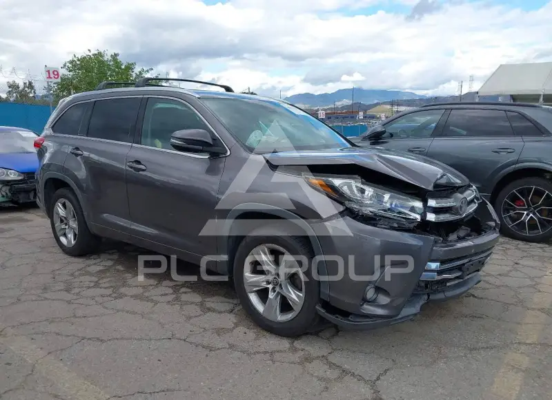 2017 Toyota Highlander фото