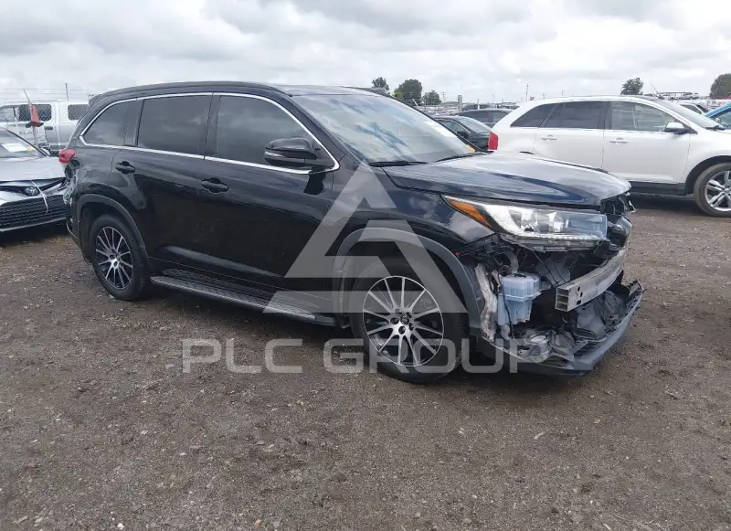2017 Toyota Highlander фото