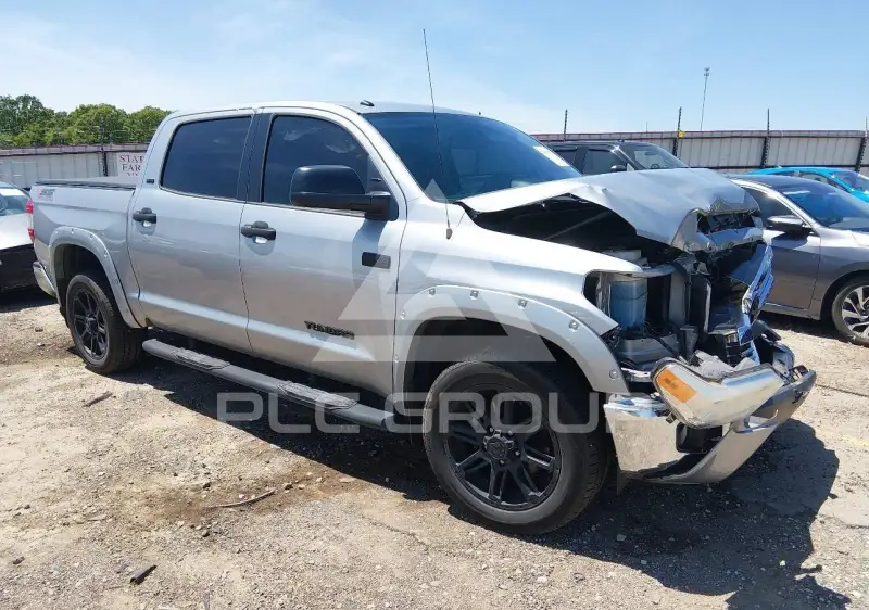 2017 Toyota TUNDRA photo
