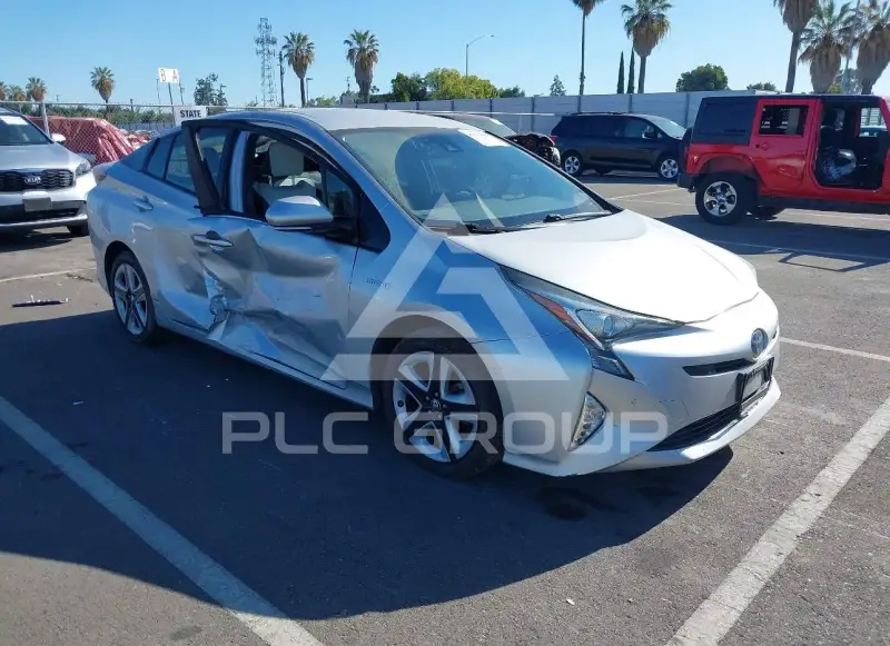 2017 Toyota PRIUS photo