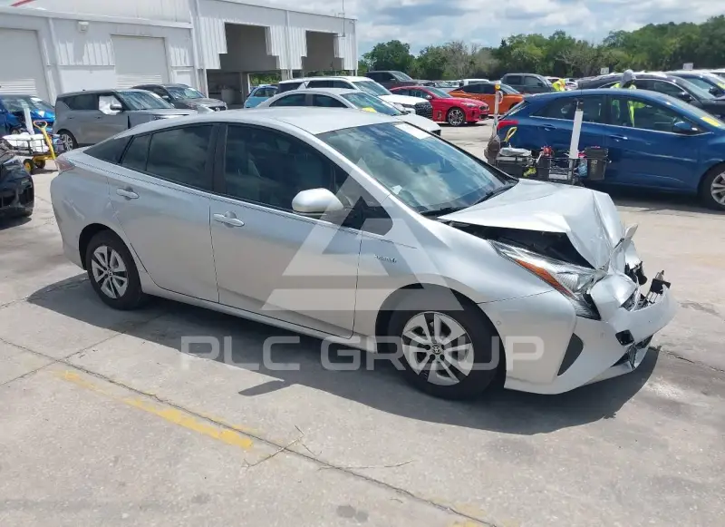 2017 Toyota PRIUS photo