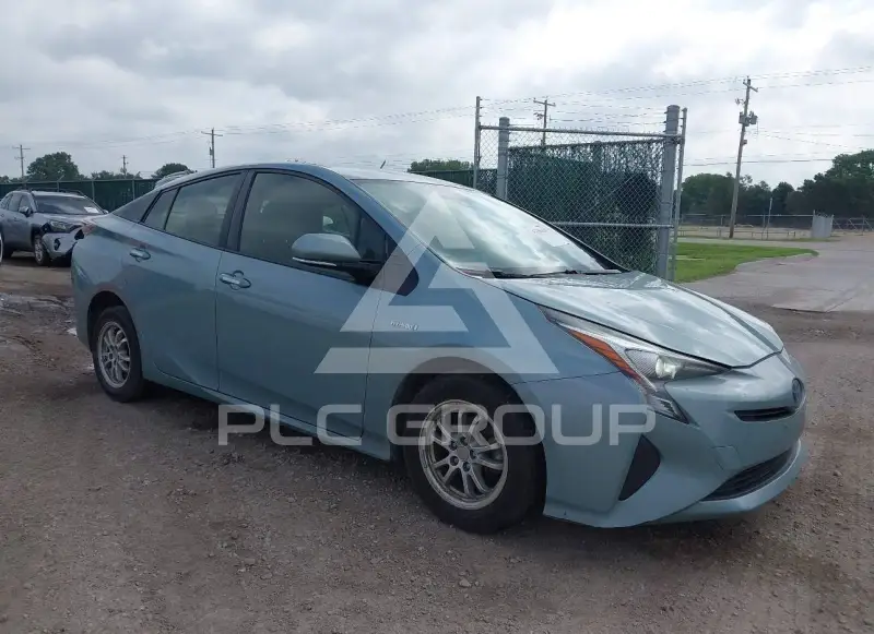 2017 Toyota PRIUS photo