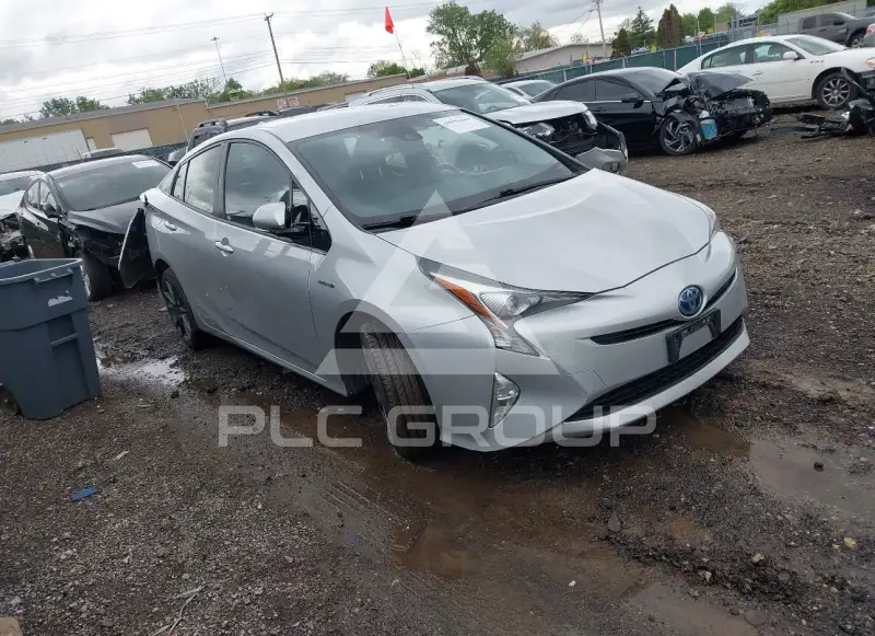 2017 Toyota PRIUS photo