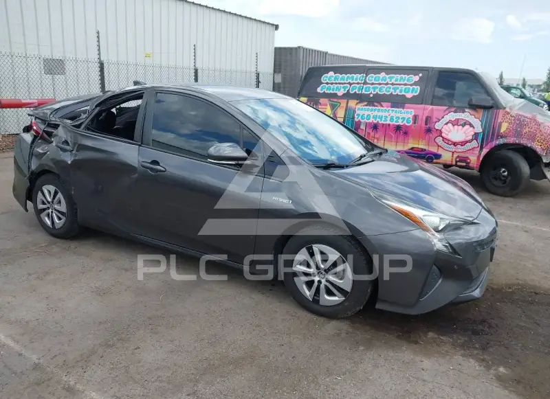 2017 Toyota PRIUS photo