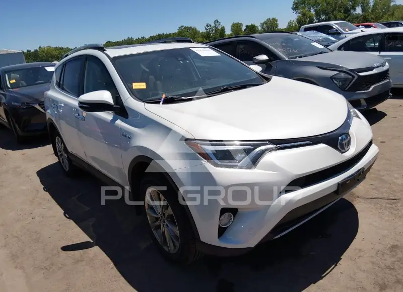 2017 Toyota RAV4 фото