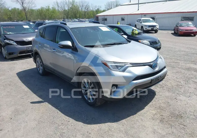 2017 Toyota RAV4 photo