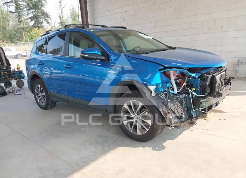 2017 Toyota RAV4 фото