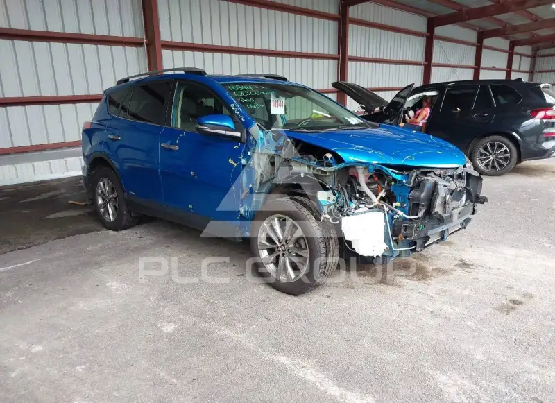 2017 Toyota RAV4 фото