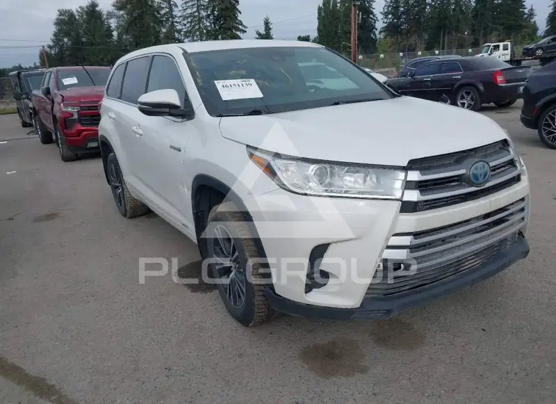 2017 Toyota Highlander фото