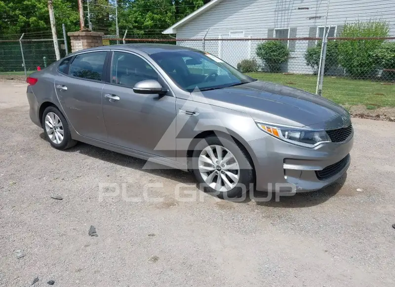 2017 KIA Optima фото