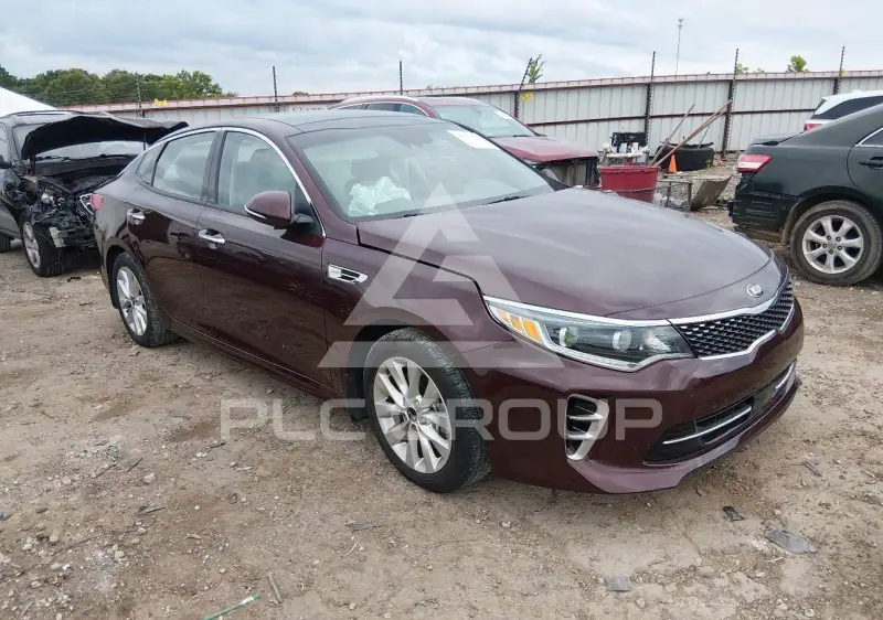2017 KIA Optima фото
