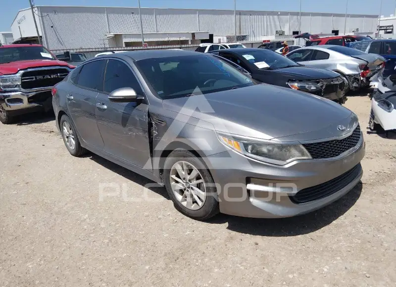 2017 KIA Optima фото