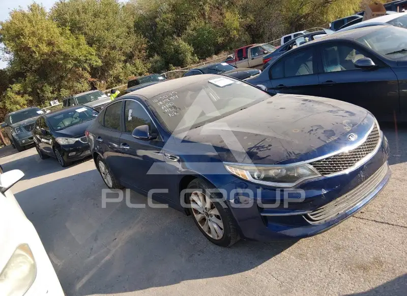 2017 KIA Optima photo