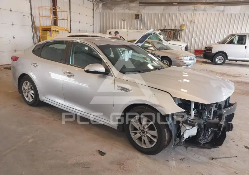 2017 KIA Optima фото