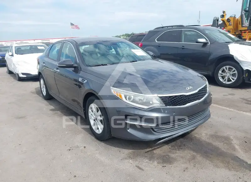 2017 KIA Optima фото