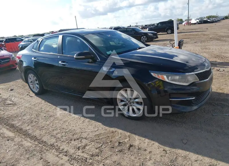 2017 KIA Optima photo