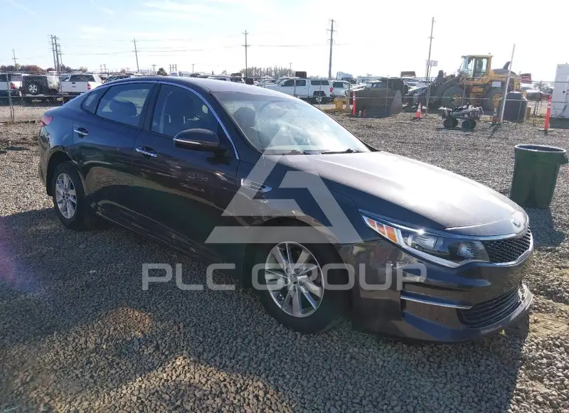 2017 KIA Optima фото