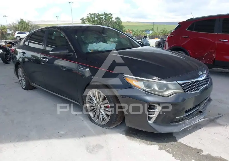 2017 KIA Optima фото