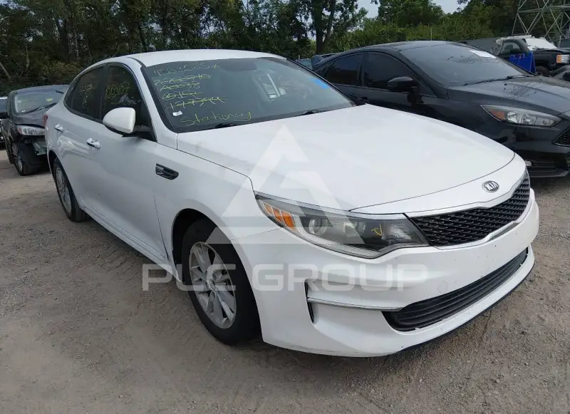 2017 KIA Optima фото