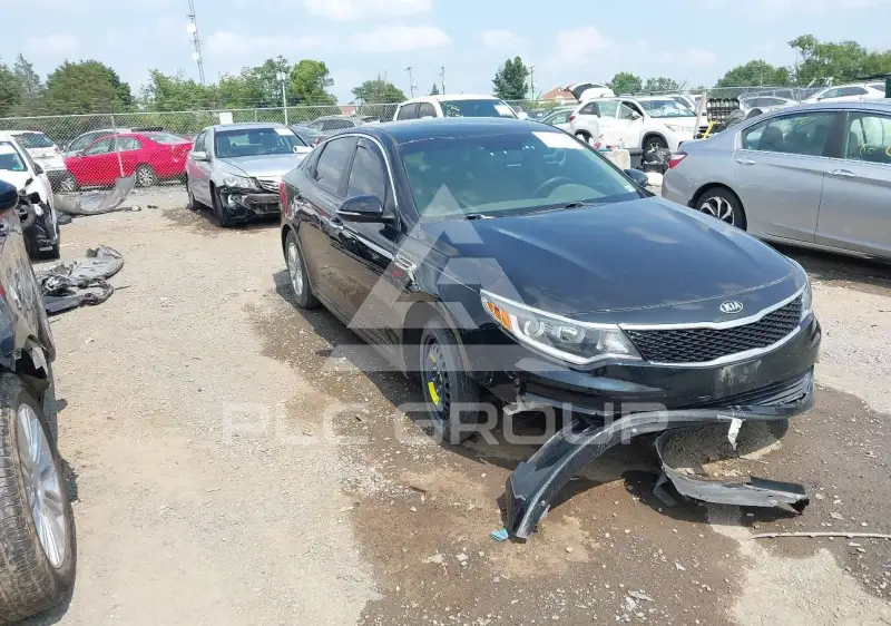 2017 KIA Optima фото