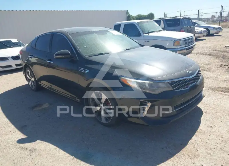 2017 KIA Optima фото