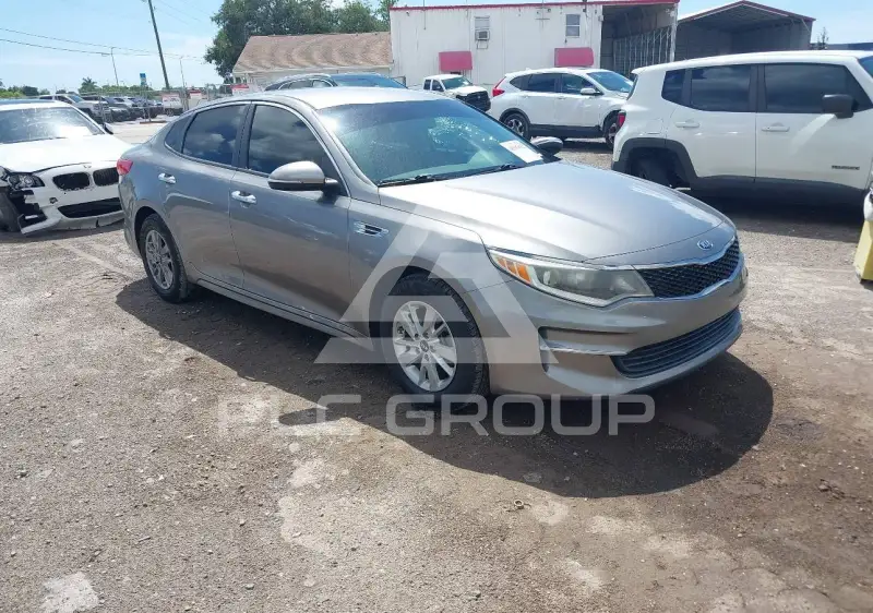 2017 KIA Optima фото
