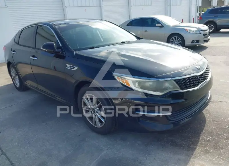 2017 KIA Optima фото