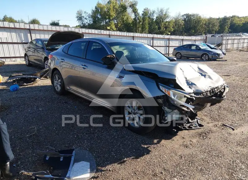 2017 KIA Optima фото